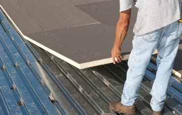 benefits of insulating Pwllcrochan flat roofing